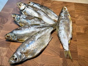 КВАНТОРГ Рубец по-пекински с соусом чили 150гр/уп: Тарань вяленая (Азовская)